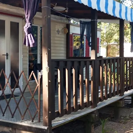 Le 130 Mobile A Sur Gironde Au L'escale Holiday home *